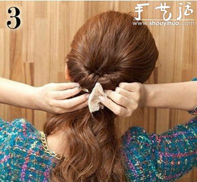 圖解教你扎漂亮的馬尾辮 -  rpnrmr.com