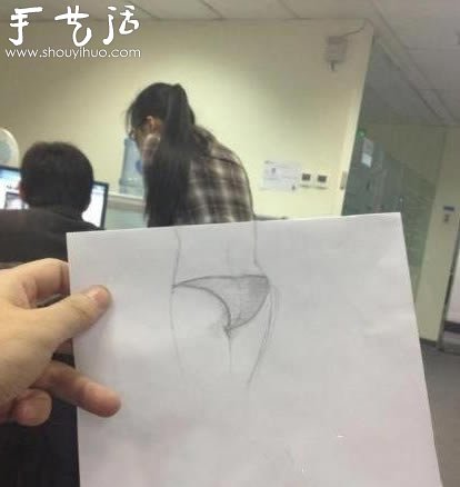 惡搞素描，無辜妹子不幸中招啦~ -  rpnrmr.com