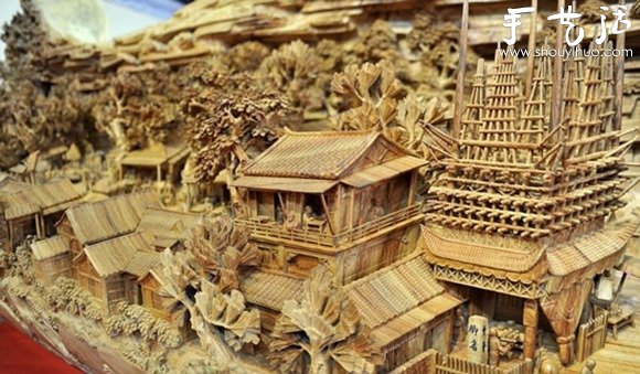 世界上最長的手工木雕 -  rpnrmr.com