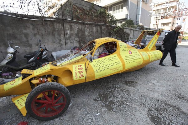 牛人DIY改裝“土跑車” -  rpnrmr.com