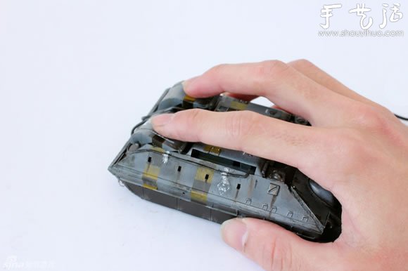 日本手工牛人DIY超酷藝術(shù)機(jī)箱 -  rpnrmr.com