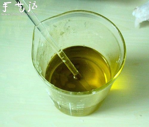 自制天然無激素的潤唇膏 -  rpnrmr.com