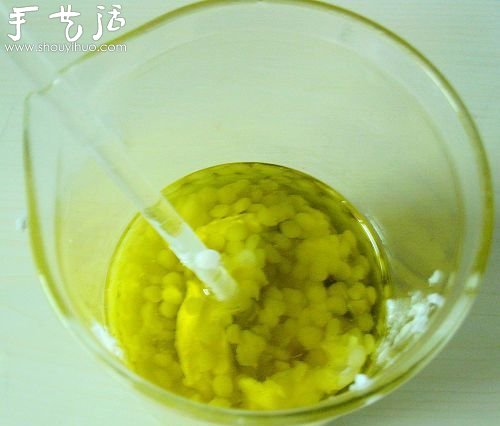 自制天然無激素的潤唇膏 -  rpnrmr.com