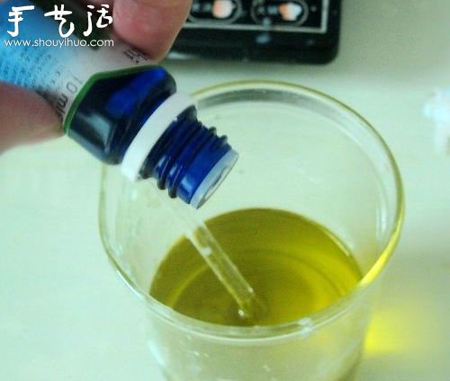 自制天然無激素的潤唇膏 -  rpnrmr.com