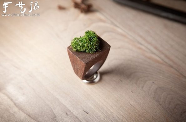 選用實(shí)心胡桃木雕刻制作的戒指 -  rpnrmr.com