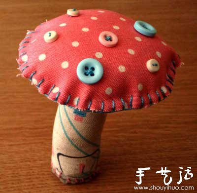 手工制作布藝蘑菇玩偶 -  rpnrmr.com