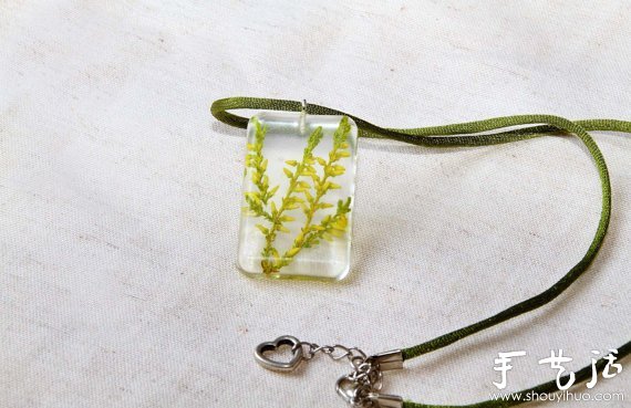 樹(shù)脂樹(shù)葉DIY的吊墜 將對(duì)自然的思念留在身邊 -  rpnrmr.com