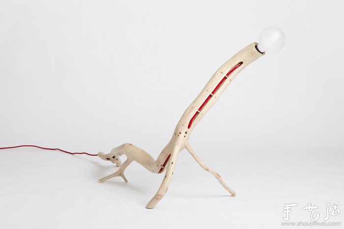 樹枝手工制作獨(dú)一無二的燈具 -  rpnrmr.com