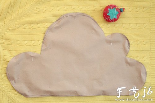 小清新云朵靠枕手工制作 -  rpnrmr.com