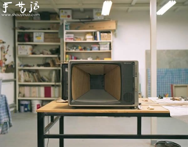 廢舊電視里DIY的迷你世界 -  rpnrmr.com