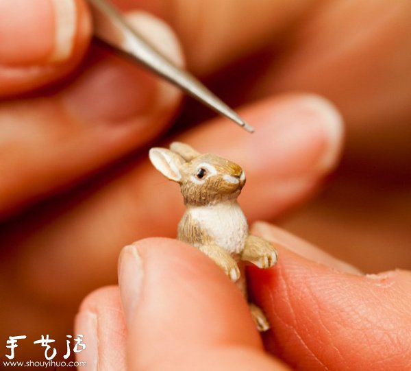 半百老人的微型雕刻作品 只有原物1/12大小 -  rpnrmr.com