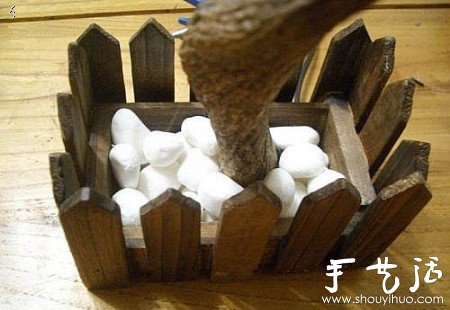 充滿自然氣息的細(xì)藤臺燈手工制作 -  rpnrmr.com