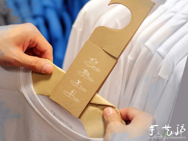 硬紙袋DIY簡(jiǎn)易臨時(shí)衣架 -  rpnrmr.com