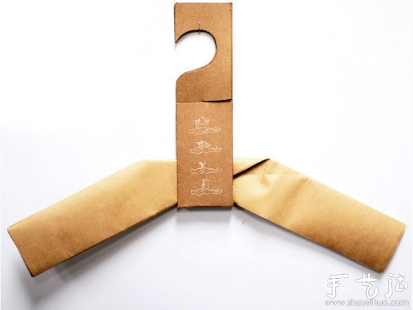 硬紙袋DIY簡(jiǎn)易臨時(shí)衣架 -  rpnrmr.com