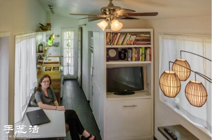 看美國建筑師在平板拖車上筑起的溫馨小屋 -  rpnrmr.com