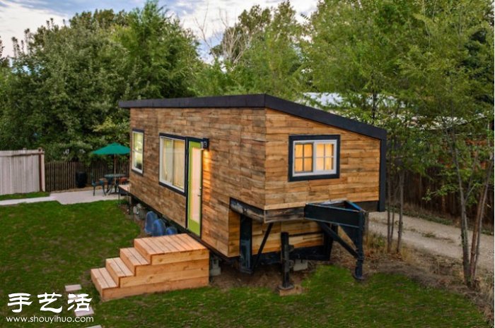 看美國建筑師在平板拖車上筑起的溫馨小屋 -  rpnrmr.com