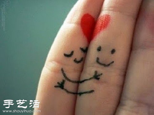 手指+簡(jiǎn)筆畫 DIY溫馨浪漫“愛相隨” -  rpnrmr.com
