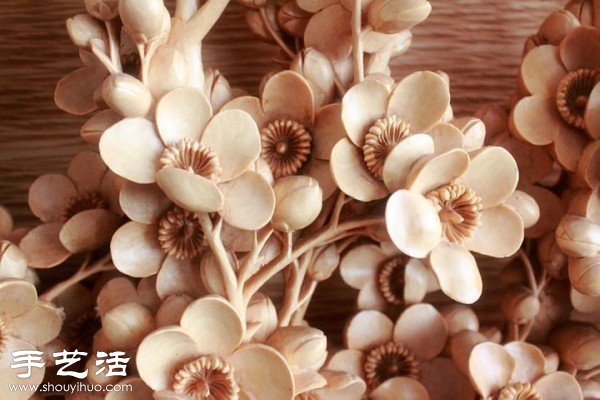精美絕倫的純手工花卉木雕作品 -  rpnrmr.com