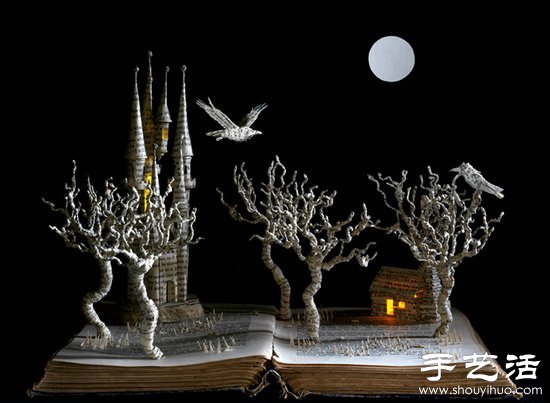 廢舊書本DIY創(chuàng)作驚人紙模作品 -  rpnrmr.com