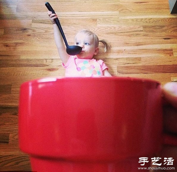 “杯中的小精靈”兒童創(chuàng)意攝影 -  rpnrmr.com