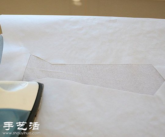 DIY學(xué)生情調(diào)白色情侶T恤 -  rpnrmr.com