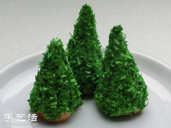 圣誕樹蛋糕?的做法 自制迷你圣誕樹蛋糕 -  rpnrmr.com