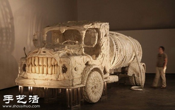 印度藝術(shù)家DIY的史前怪獸汽車模型 -  rpnrmr.com