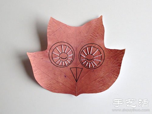 落葉創(chuàng)意DIY另類拼貼畫 -  rpnrmr.com