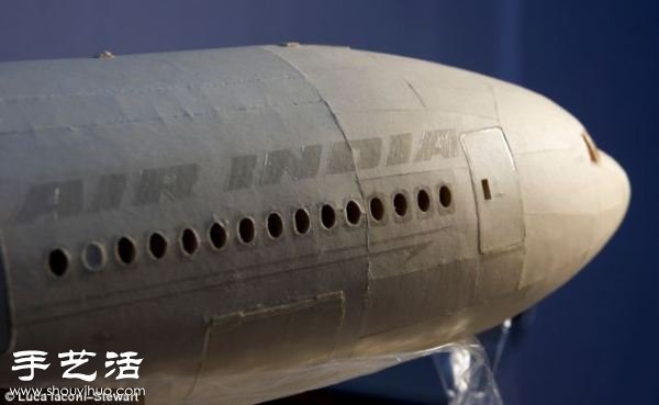 硬紙板DIY制作超精細(xì)波音777飛機(jī)模型 -  rpnrmr.com