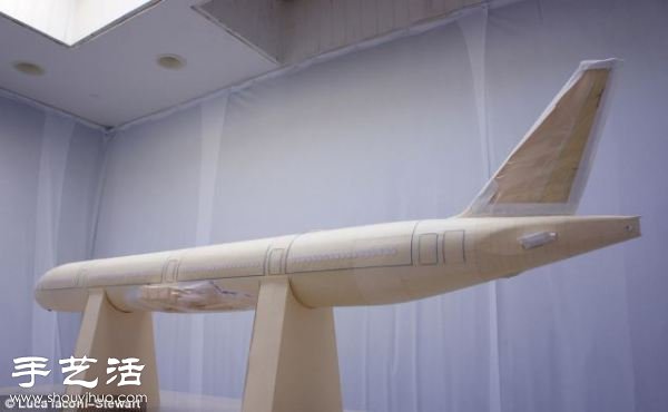 硬紙板DIY制作超精細(xì)波音777飛機(jī)模型 -  rpnrmr.com