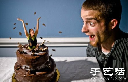 夸張情侶照：原來情侶照也能拍得這么有創(chuàng)意 -  rpnrmr.com