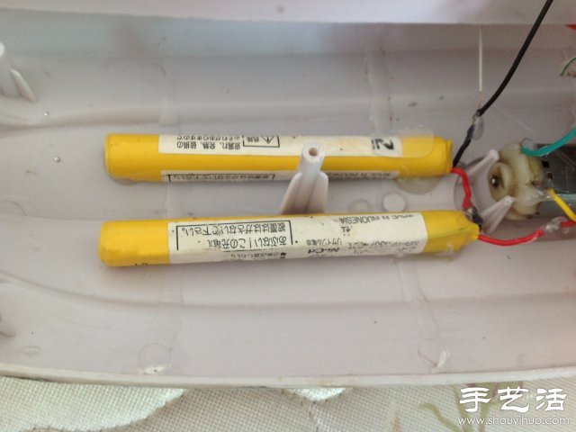 教你如何自制一艘遙控快艇  -  rpnrmr.com