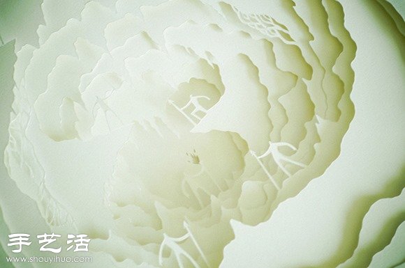 剪紙配合光線DIY童話色彩紙雕場景 -  rpnrmr.com