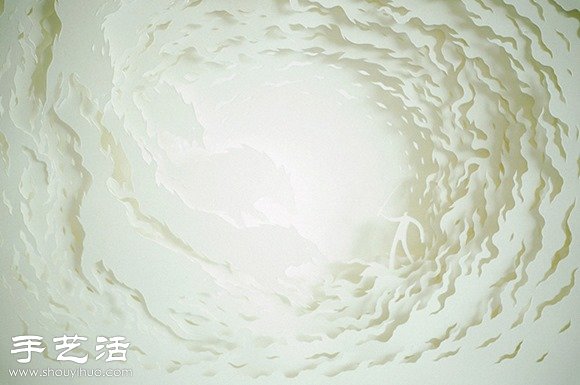 剪紙配合光線DIY童話色彩紙雕場景 -  rpnrmr.com