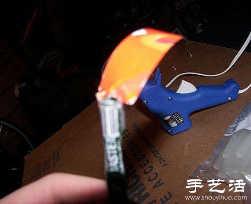 易拉罐廢物利用手工制作百合花 -  rpnrmr.com