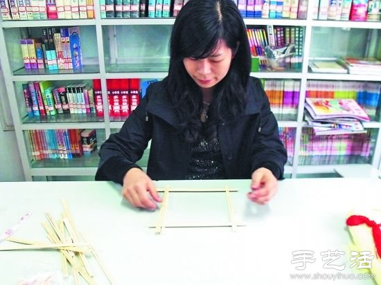筷子+皺紋紙 手工制作漂亮宮燈 -  rpnrmr.com