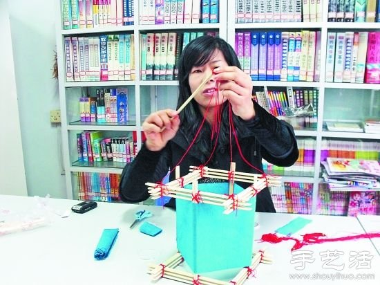 筷子+皺紋紙 手工制作漂亮宮燈 -  rpnrmr.com