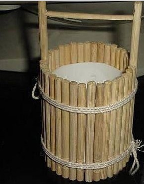 一次性筷子變廢為寶手工制作小水桶 -  rpnrmr.com