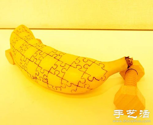 香蕉皮上創(chuàng)意DIY逼真圖案 -  rpnrmr.com