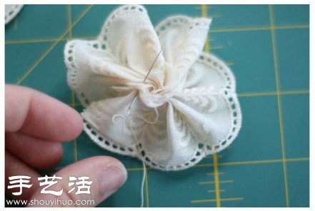 蕾絲手工制作漂亮頭花教程 -  rpnrmr.com