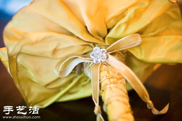胸針手捧花手工制作教程 -  rpnrmr.com