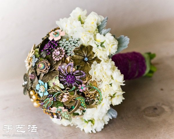 胸針手捧花手工制作教程 -  rpnrmr.com