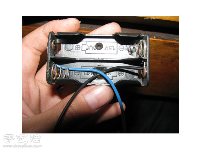 教你如何自制移動電源圖解教程 -  rpnrmr.com