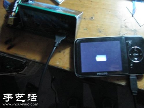 教你如何自制移動電源圖解教程 -  rpnrmr.com