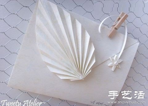 自制帶有葉子裝飾的漂亮賀卡 -  rpnrmr.com