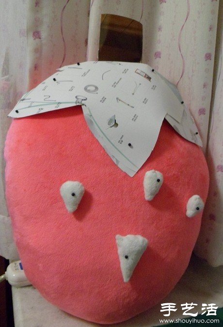 草莓靠枕/抱枕手工制作方法 -  rpnrmr.com
