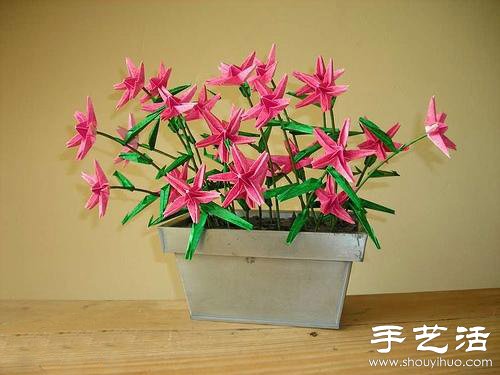 手工制作的漂亮紙花盆栽 -  rpnrmr.com