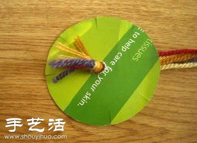 用紙板編織手鏈的方法 -  rpnrmr.com