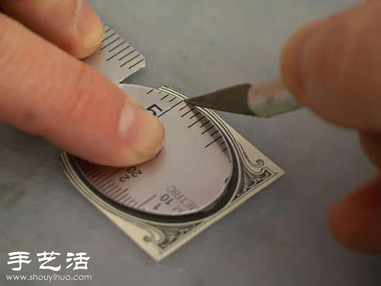 最敗家的手工：用美鈔DIY拼貼畫! -  rpnrmr.com