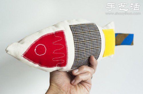 可愛布藝小魚玩偶手工制作教程 -  rpnrmr.com